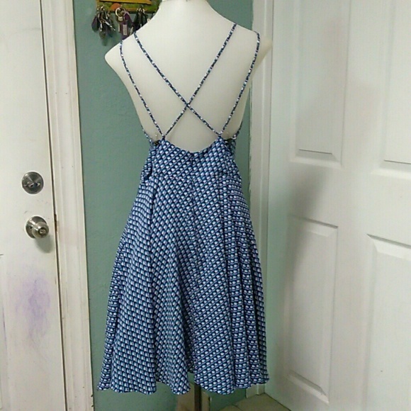 DRESS FOREVER 21 - Picture 4 of 7